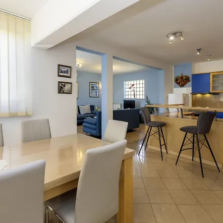 Apartamento Meri By Interhome Labin (Istria)